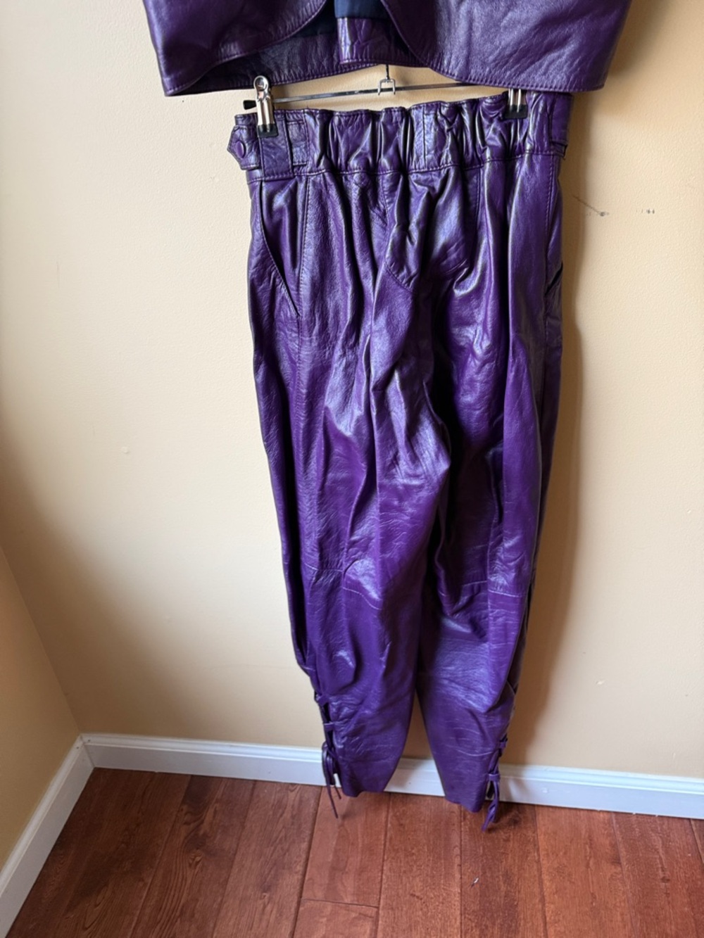 80s vintage!!! Bold Purple Leather Jacket and Pants Set - Picture 8 of 11